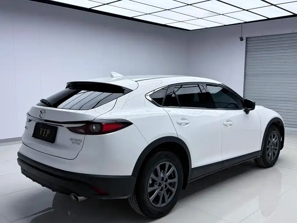 Mazda CX-4 — фото 9