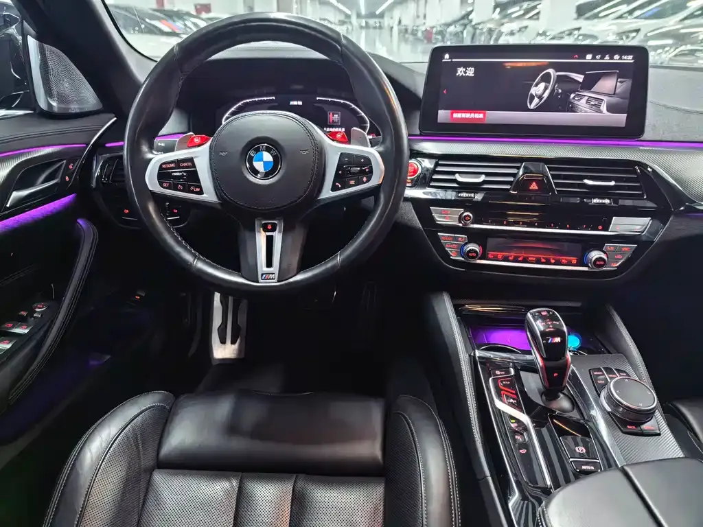 BMW M5 — фото 5
