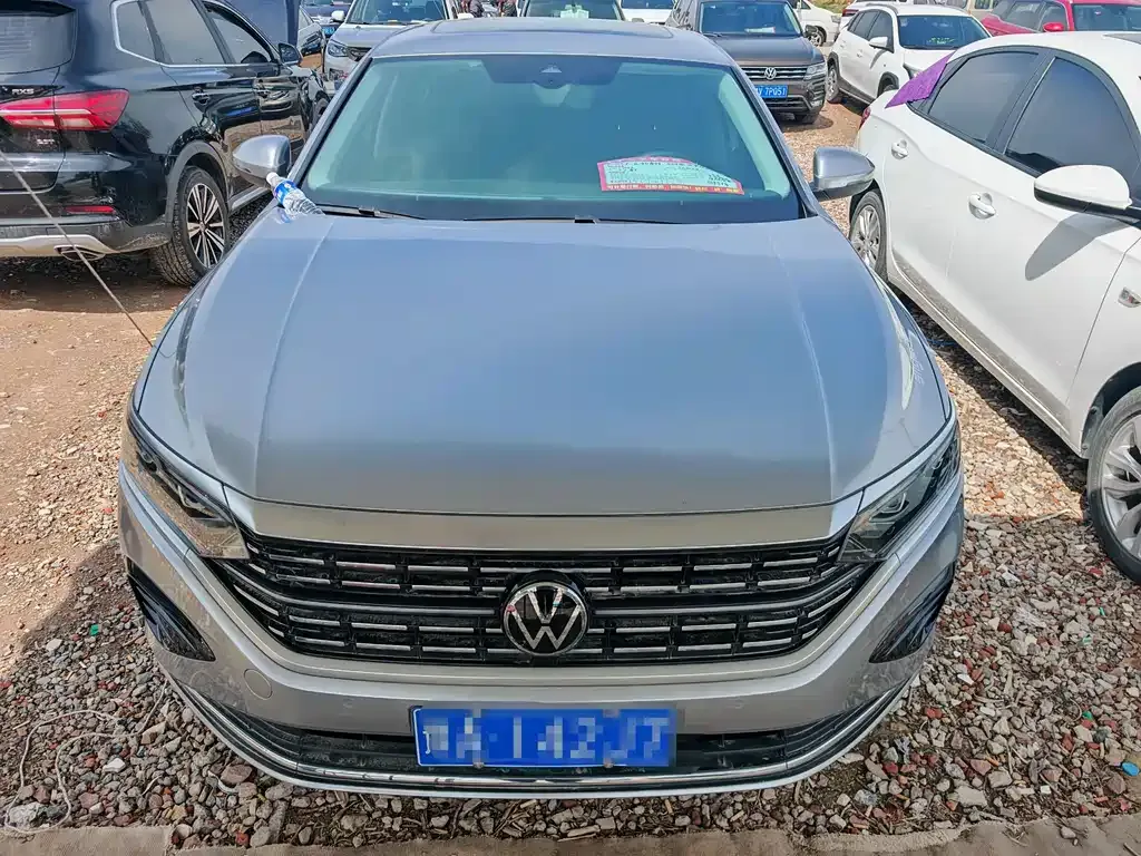 Volkswagen Passat — фото 7