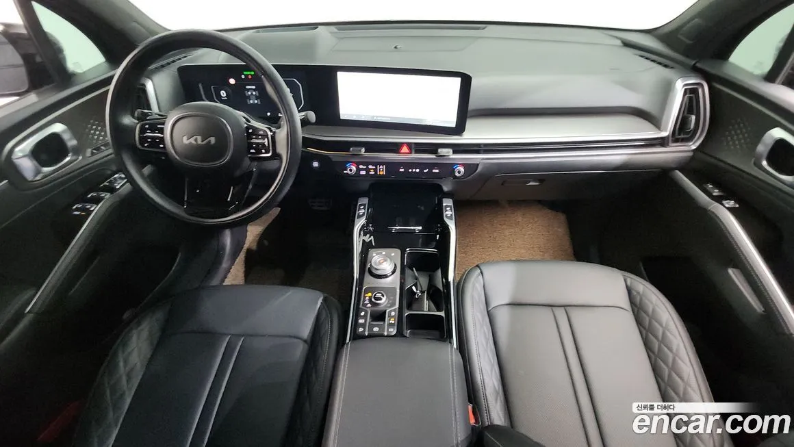 Kia Sorento — фото 8