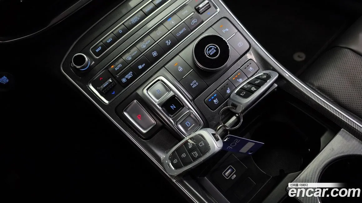 Hyundai Santafe — фото 7