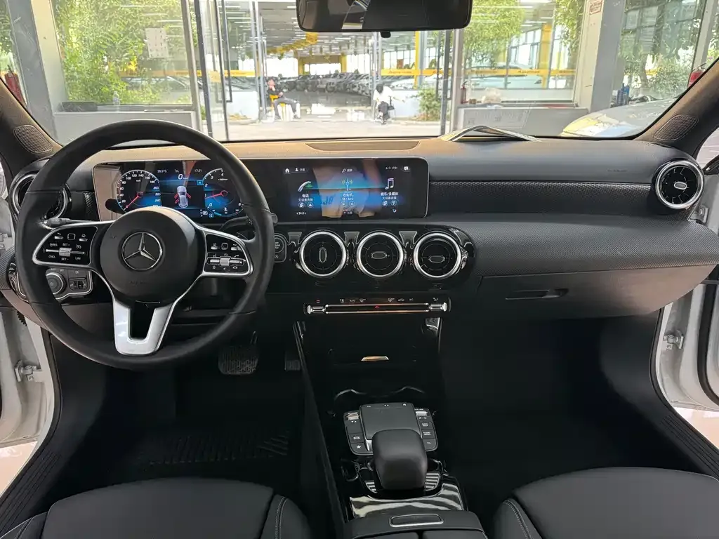 Mercedes-Benz A-Class (Import) 2021 из CN, фото 7