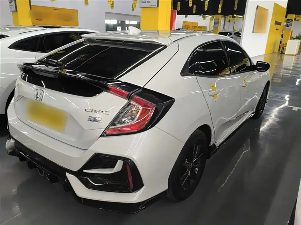 Honda Civic — фото 8