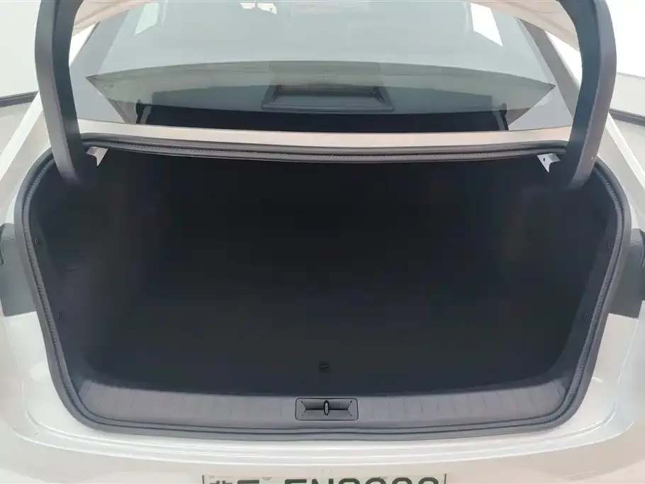 Nissan N6 2026 из CN, фото 4