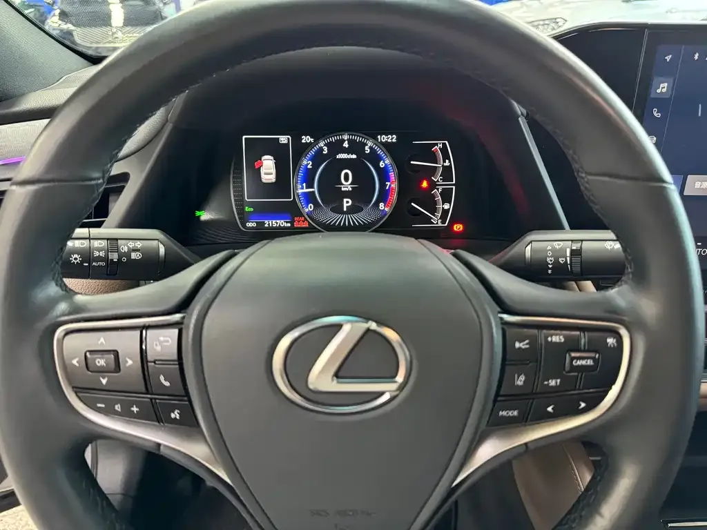 Lexus ES — фото 3