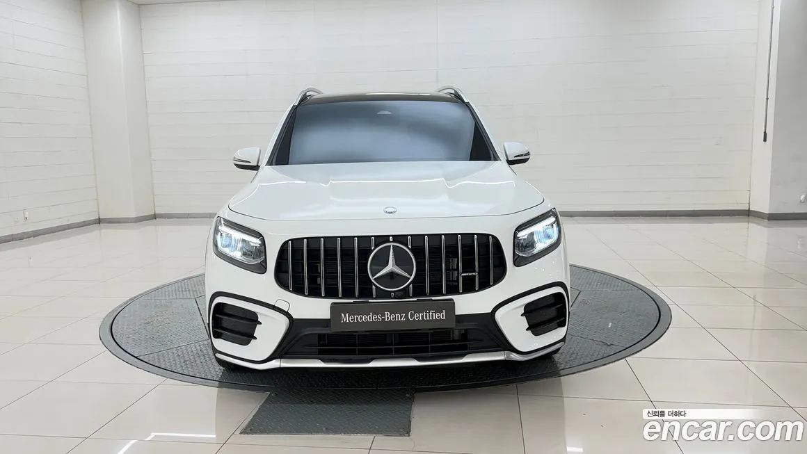 Mercedes-Benz GLB-Class — фото 7