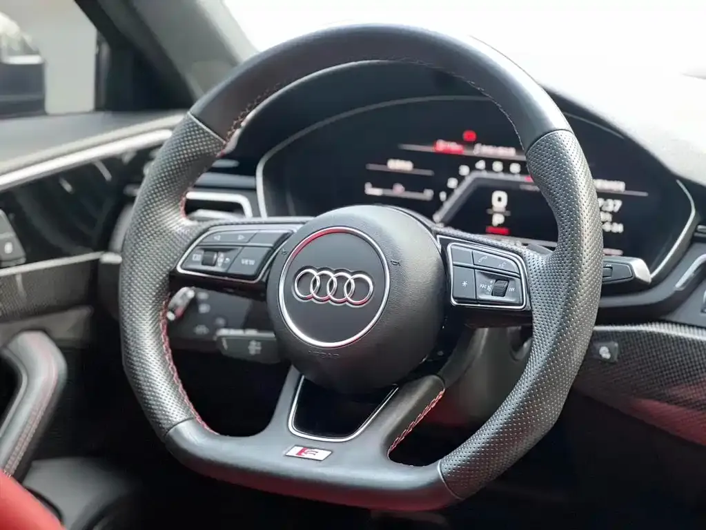 Audi S4 — фото 5