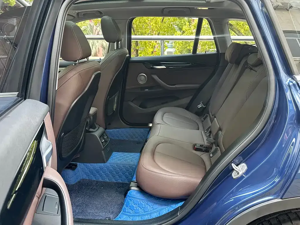 BMW X1 2021 из CN, фото 2