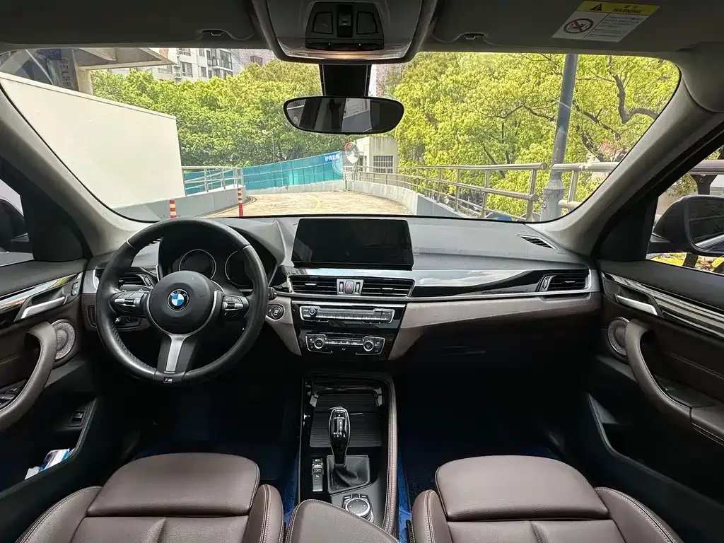 BMW X1 2021 из CN, фото 8