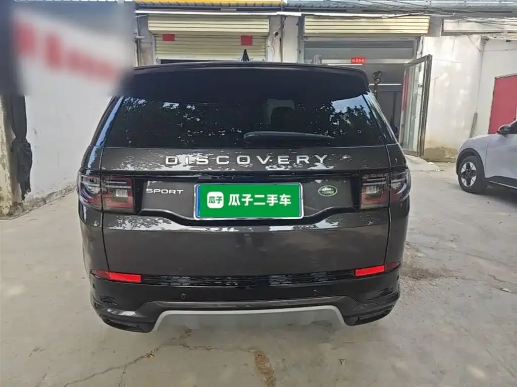 Land Rover Discovery Sport — фото 10