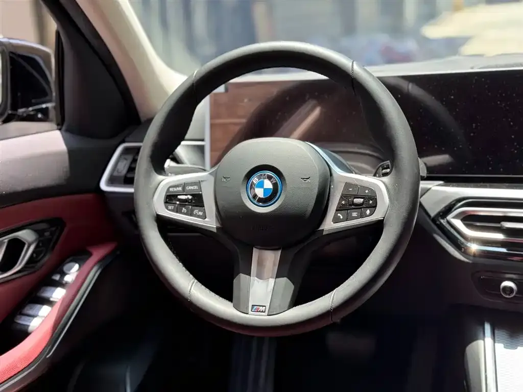 BMW i3 2024 из CN, фото 2