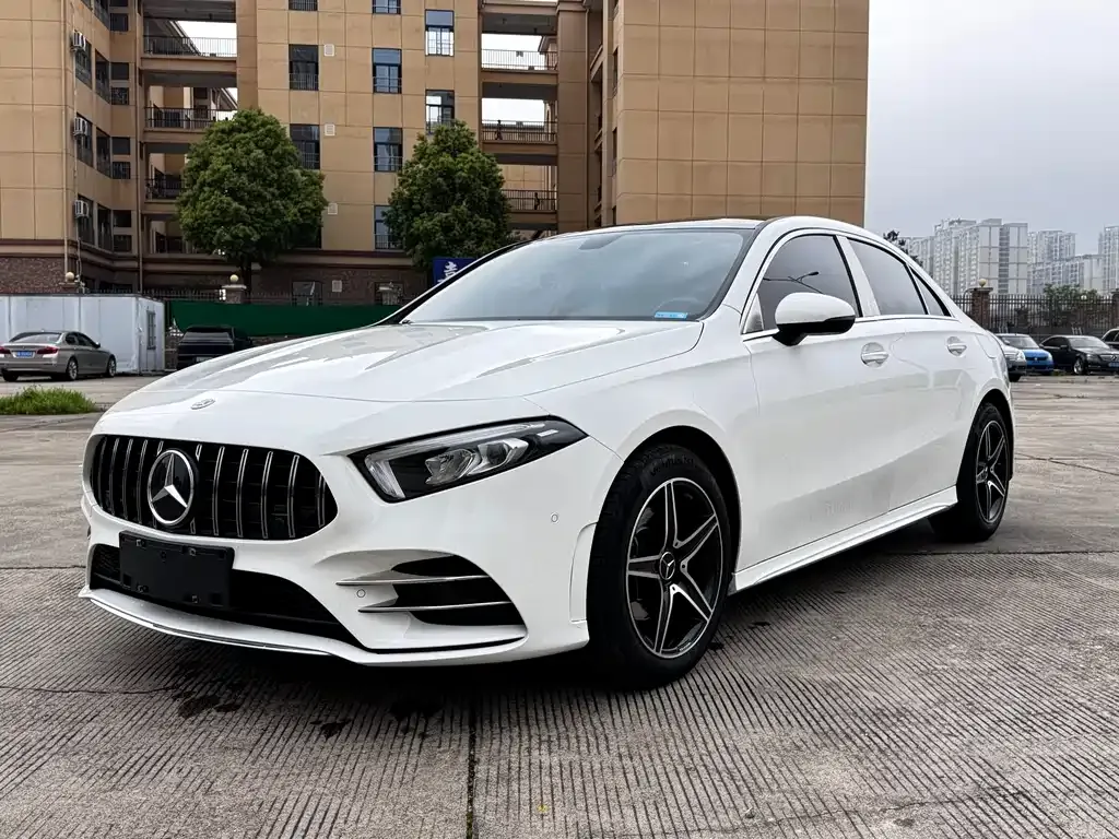 Mercedes-Benz A-Class — фото 1