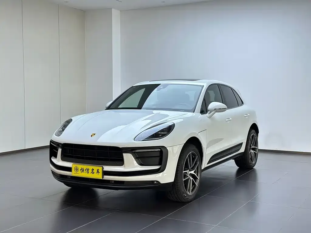 Porsche Macan — фото 1