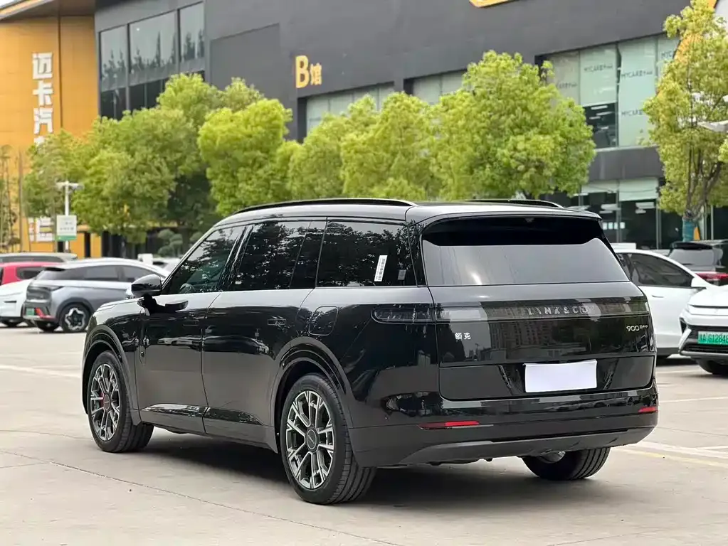 Lynk & Co 900 2025 из CN, фото 3