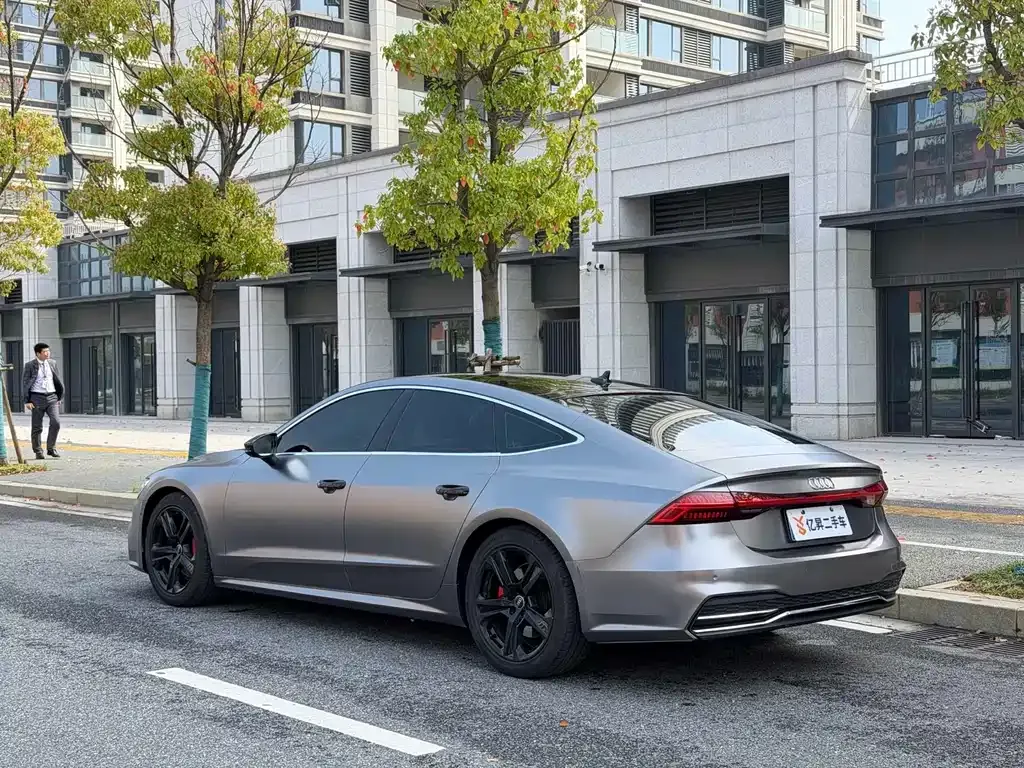 Audi A7 2021 из CN, фото 8