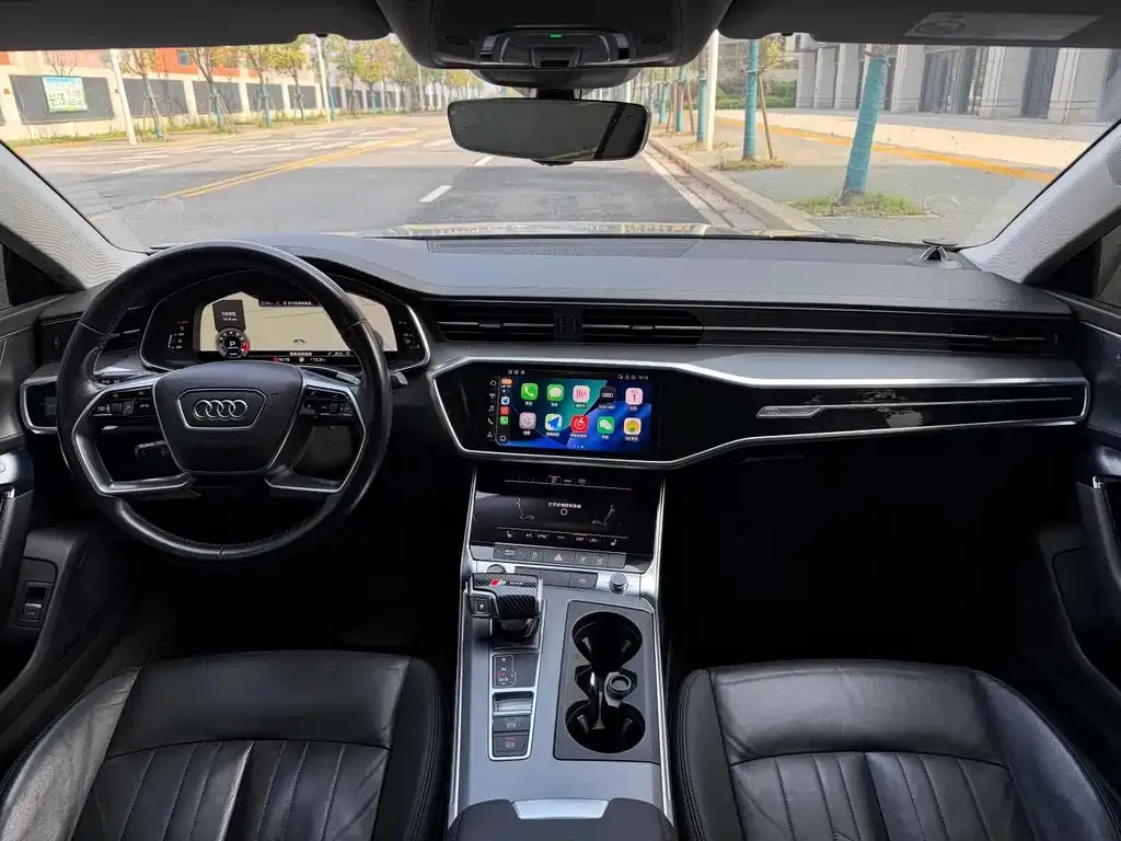 Audi A7 2021 из CN, фото 3