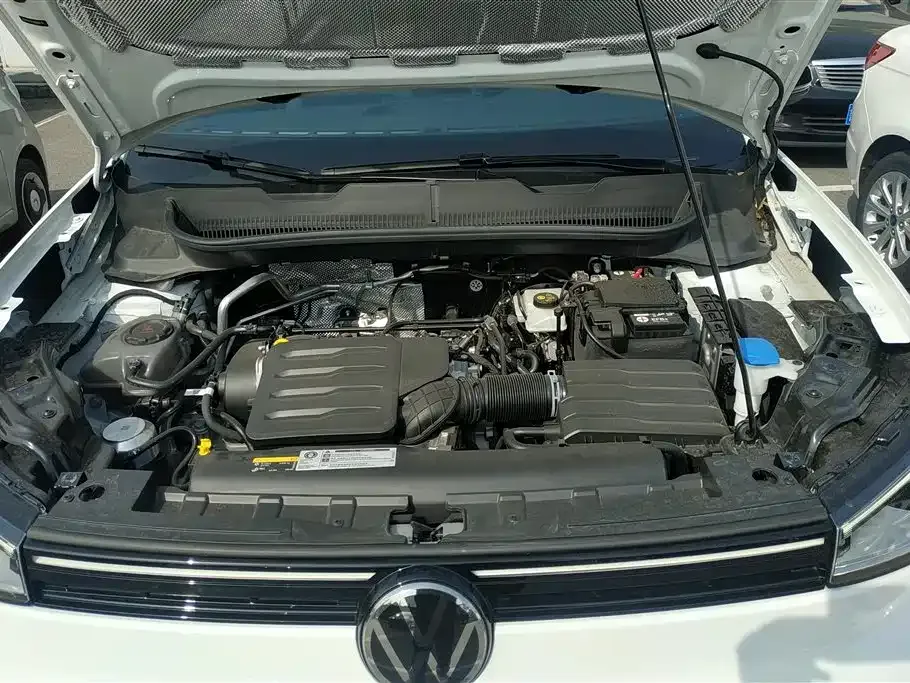 Volkswagen Tharu — фото 6