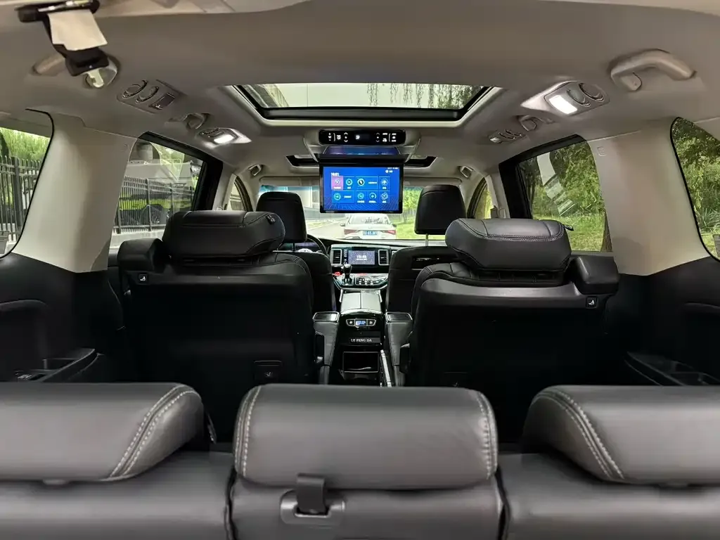 Honda Elysion 2021 из CN, фото 2