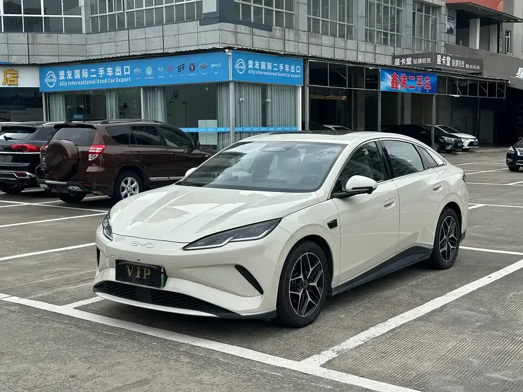 BYD Seal 06 — фото 1