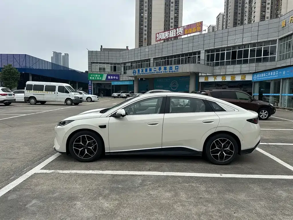 BYD Seal 06 — фото 8