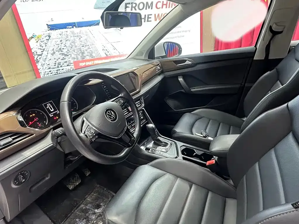 Volkswagen Tharu — фото 2