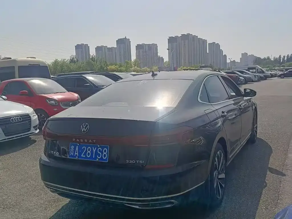 Volkswagen Passat — фото 2