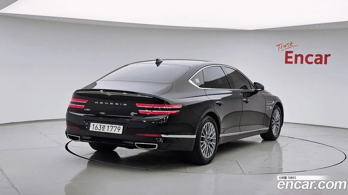 Genesis G80 — фото 10