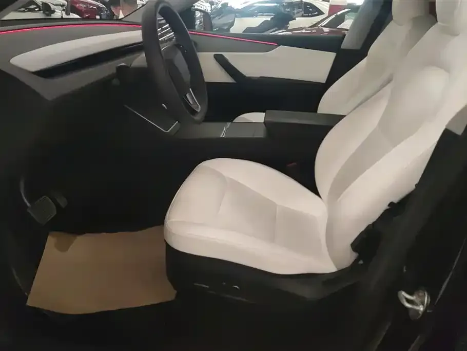 Tesla Model Y 2025 из CN, фото 10