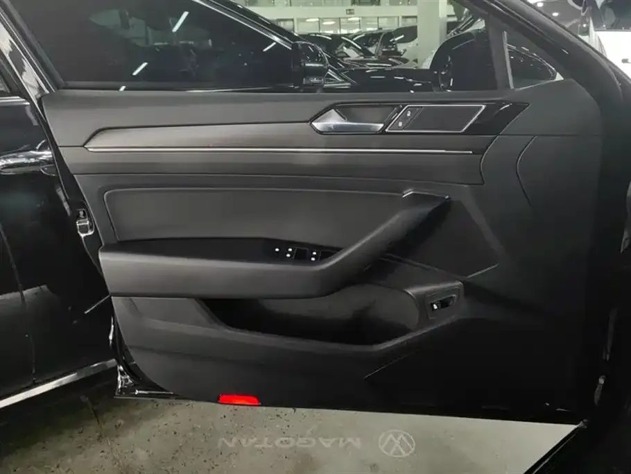Volkswagen Passat — фото 4
