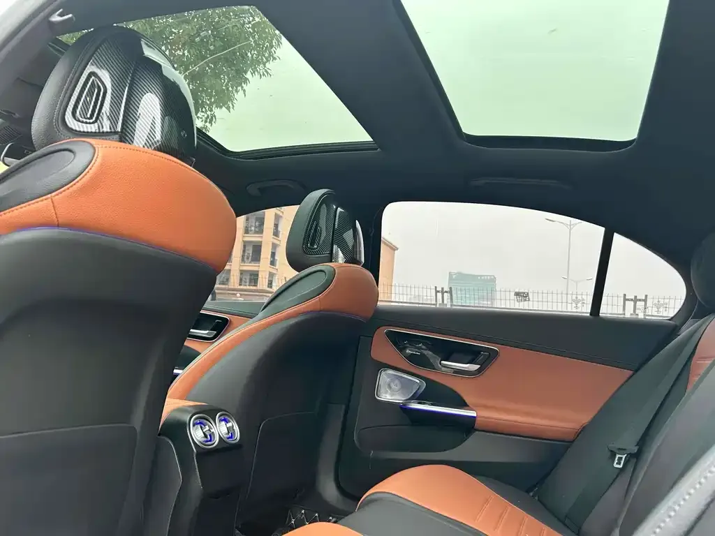 Mercedes-Benz C-Class 2023 из CN, фото 2