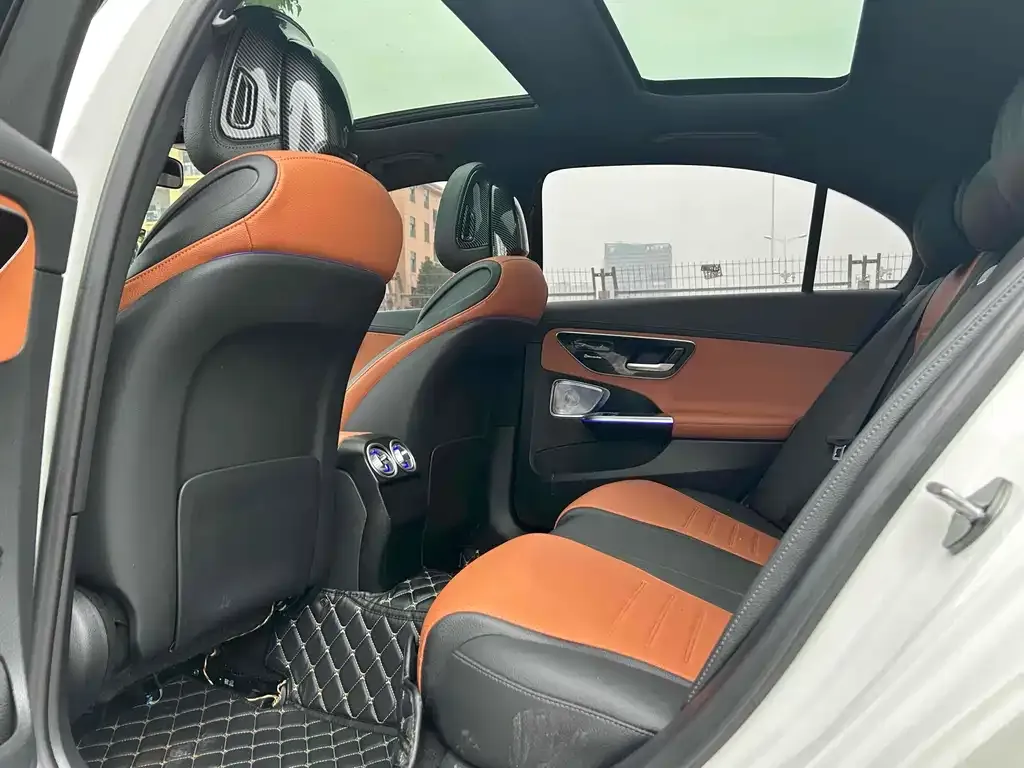 Mercedes-Benz C-Class 2023 из CN, фото 3