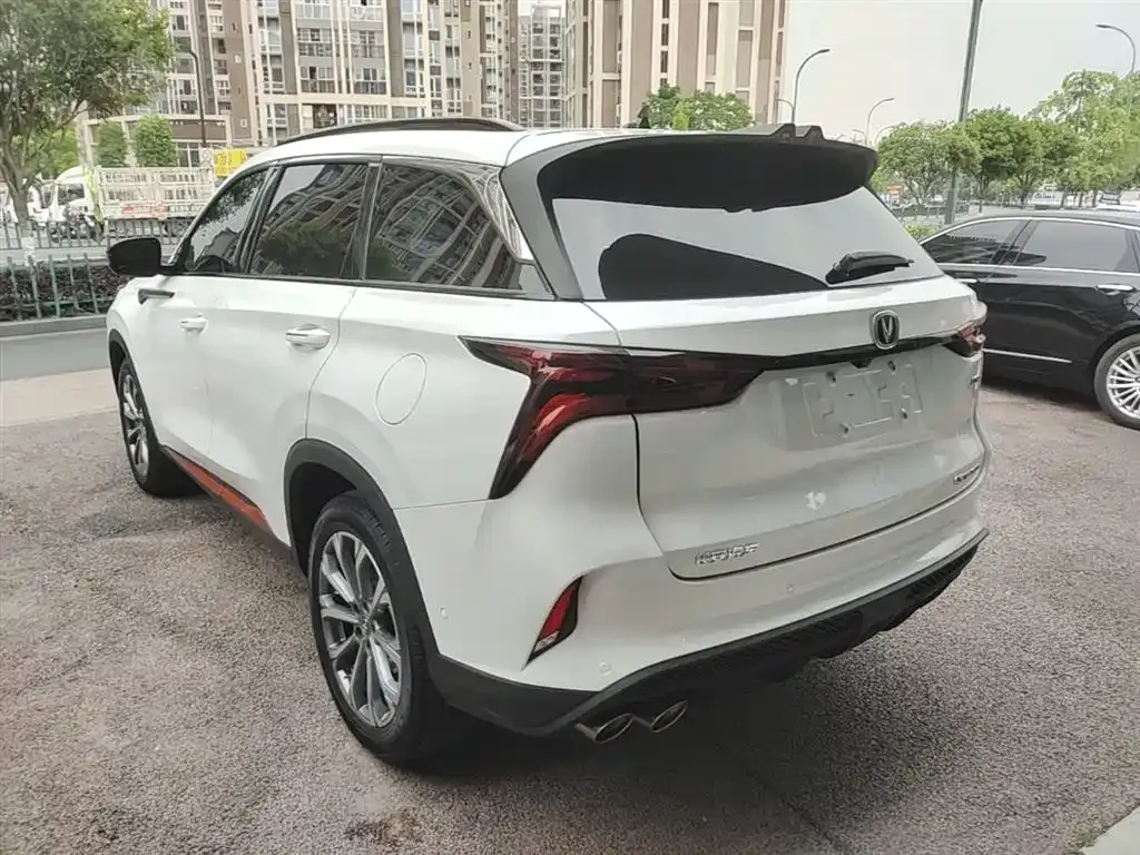 Changan CS75PLUS — фото 3