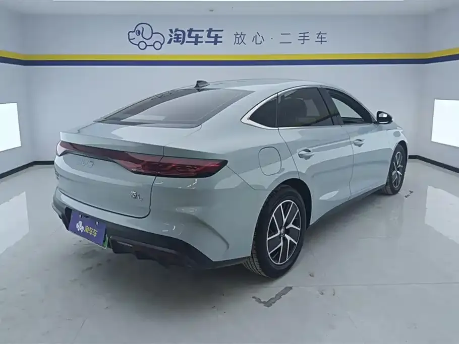 BYD Qin L — фото 5