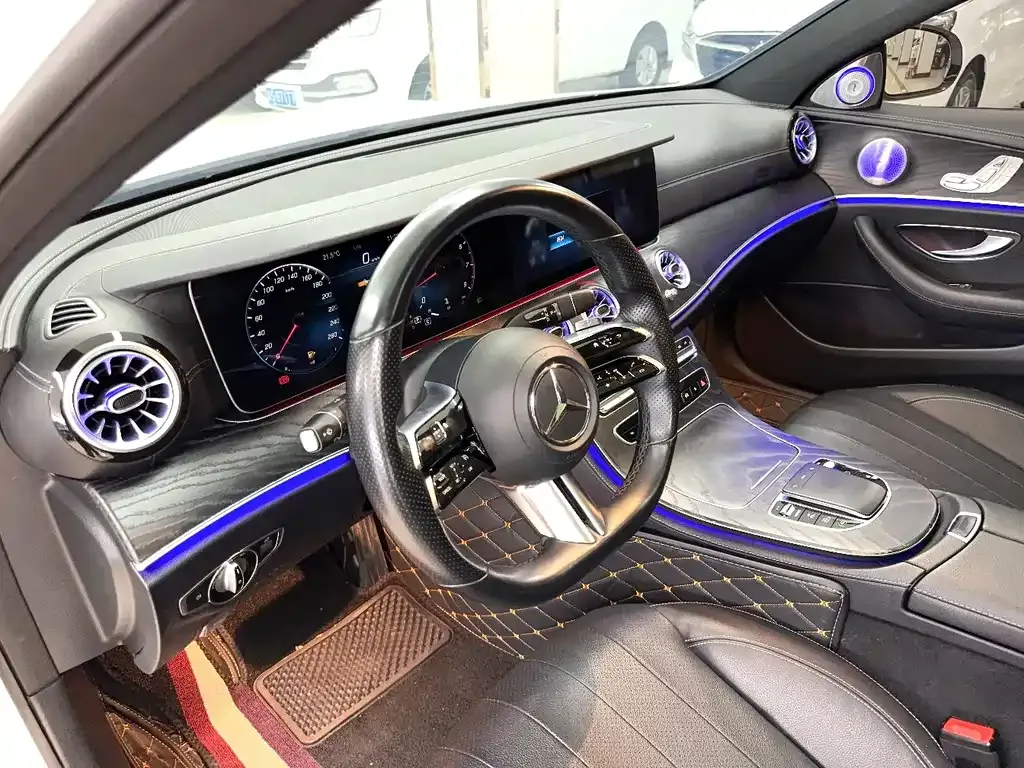 Mercedes-Benz E-Class (Import) — фото 10