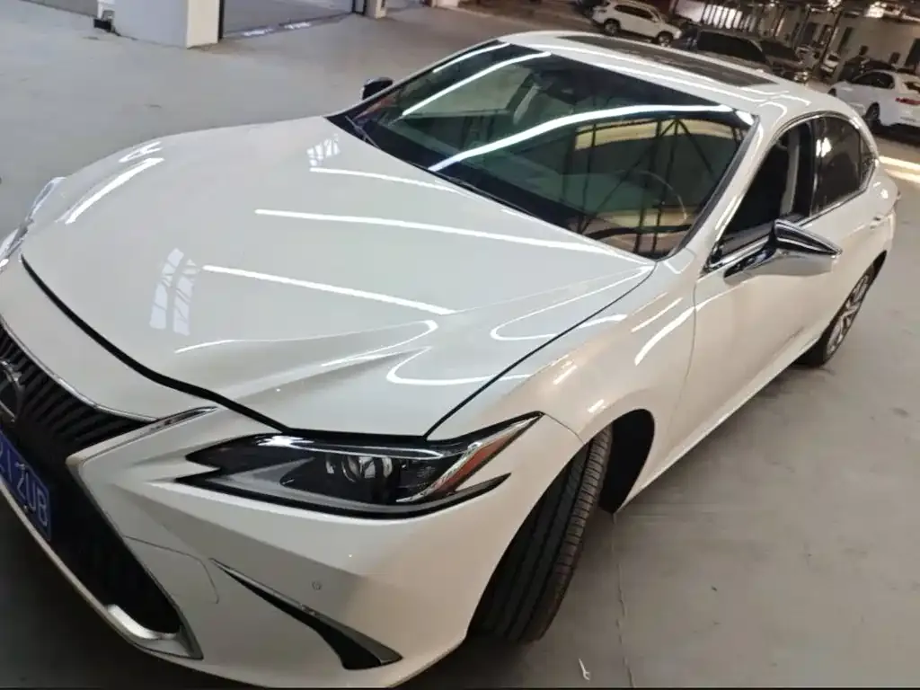 Lexus ES 2021 из CN, фото 1