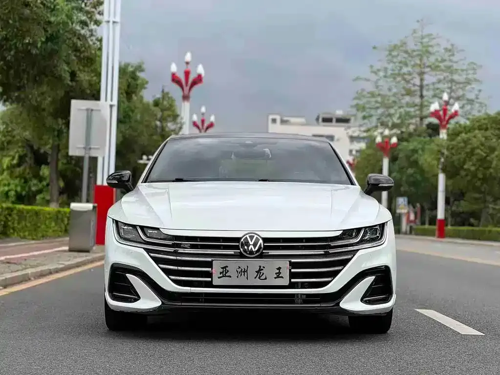 Volkswagen CC — фото 3