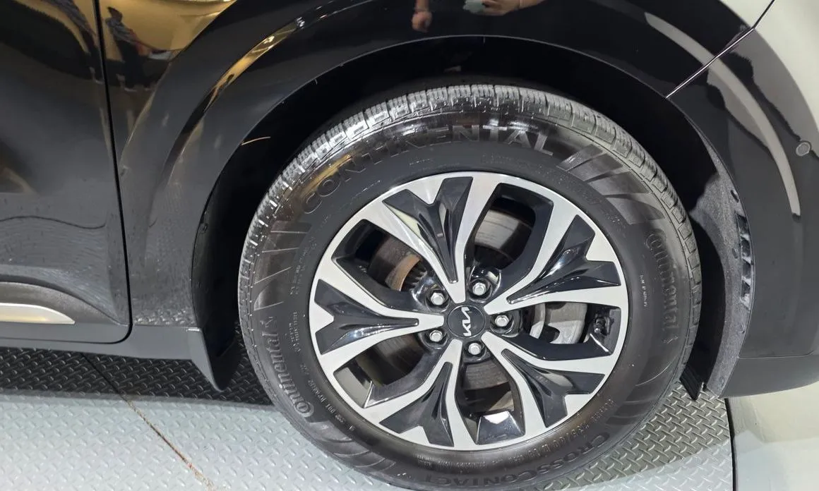 Kia Carnival 2023 из KR, фото 9
