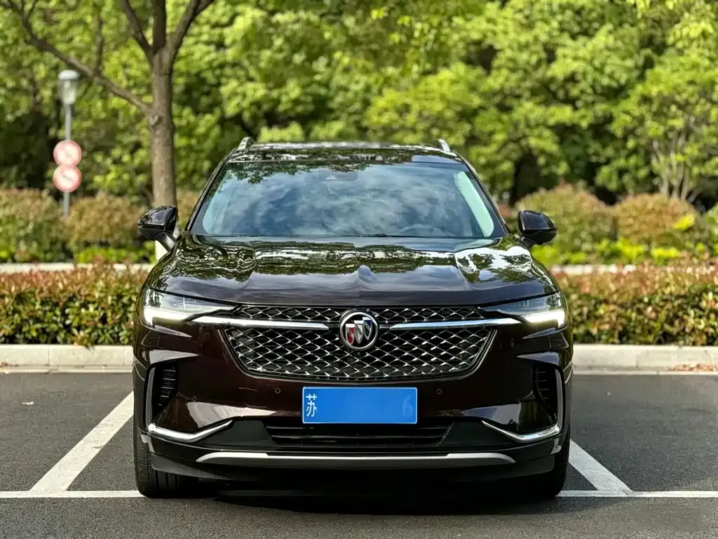 Buick Envision Plus — фото 2