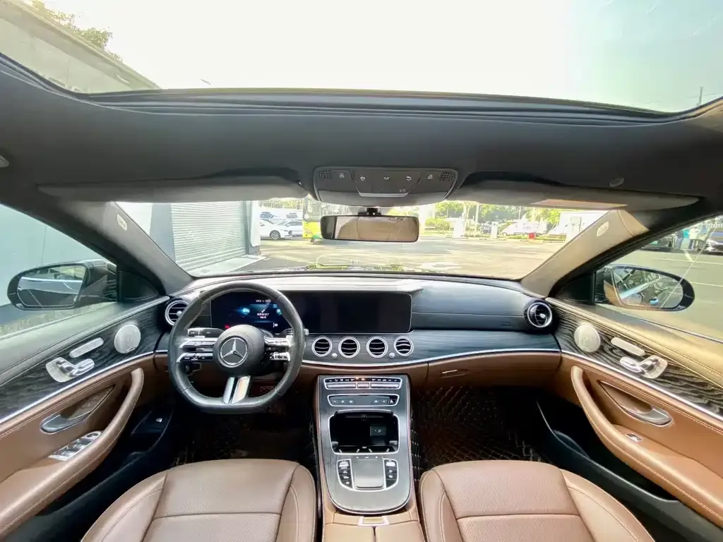 Mercedes-Benz E-Class 2023 из CN, фото 6