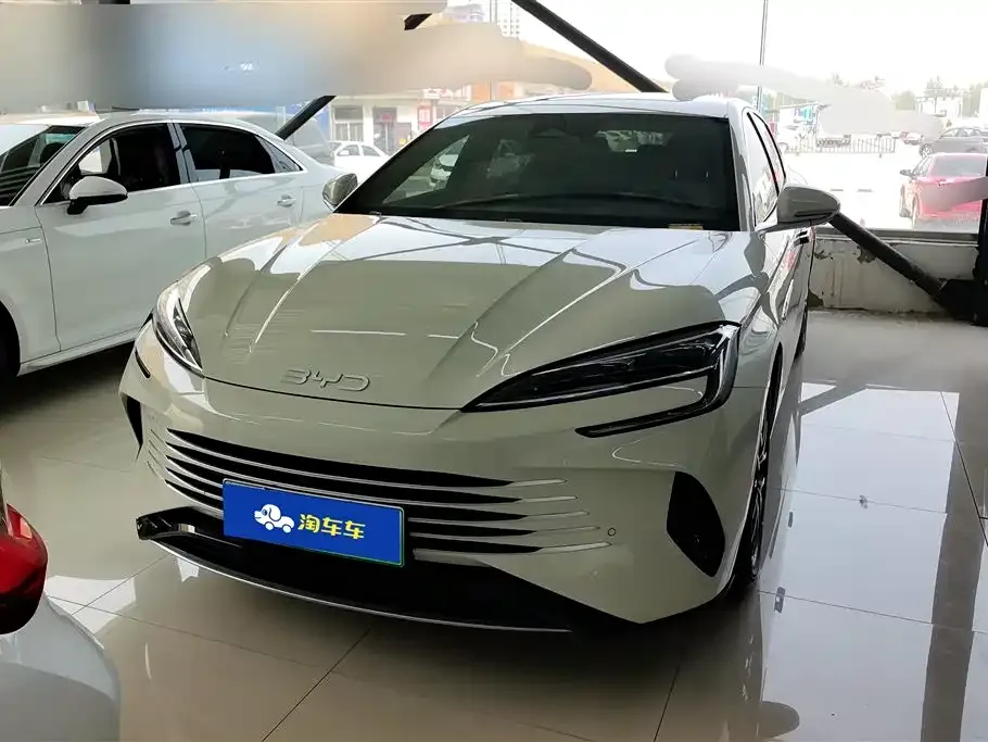 BYD Seal 07 DM-i 2024 из CN, фото 9