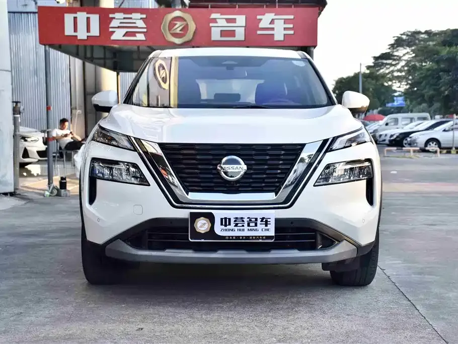 Nissan X-Trail — фото 10