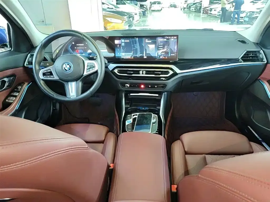 BMW i3 — фото 2