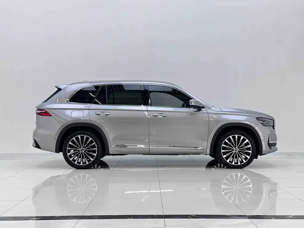 Geely Xingyue L — фото 8