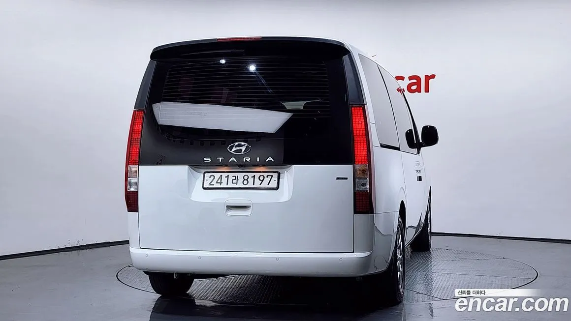Hyundai Staria 2023 из KR, фото 10