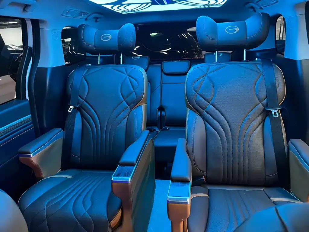 GAC Motor Trumpchi M8 — фото 10