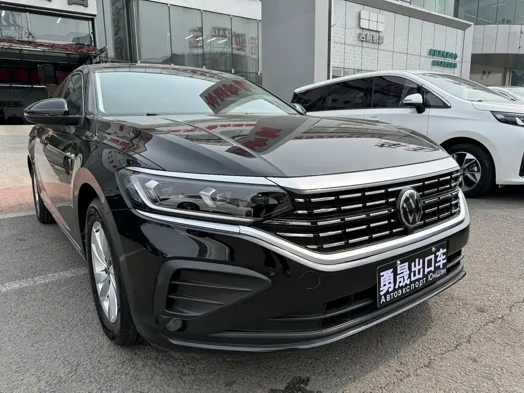 Volkswagen Passat — фото 10