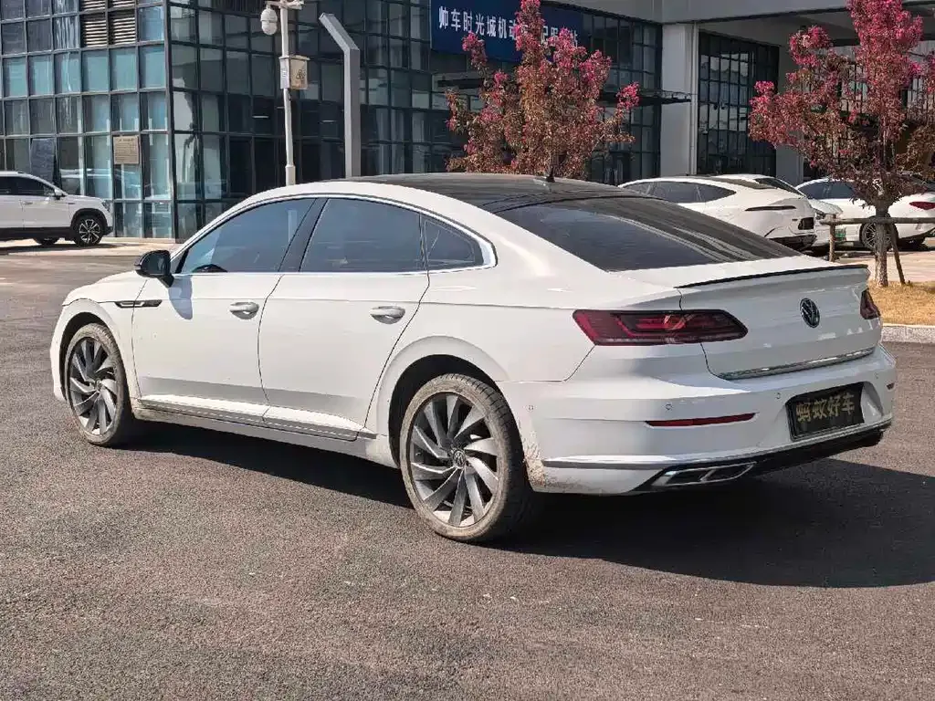 Volkswagen CC 2024 из CN, фото 7