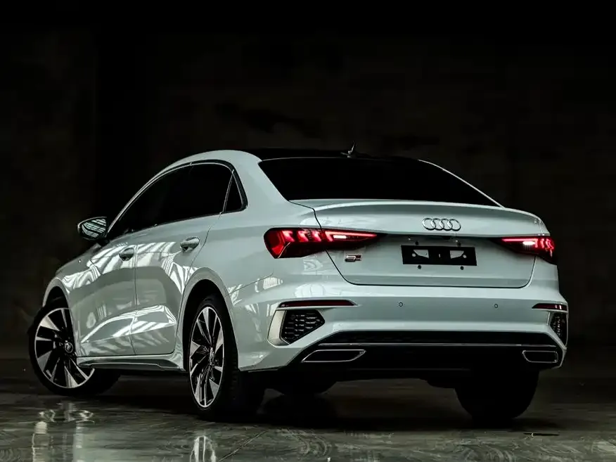 Audi A3 — фото 3