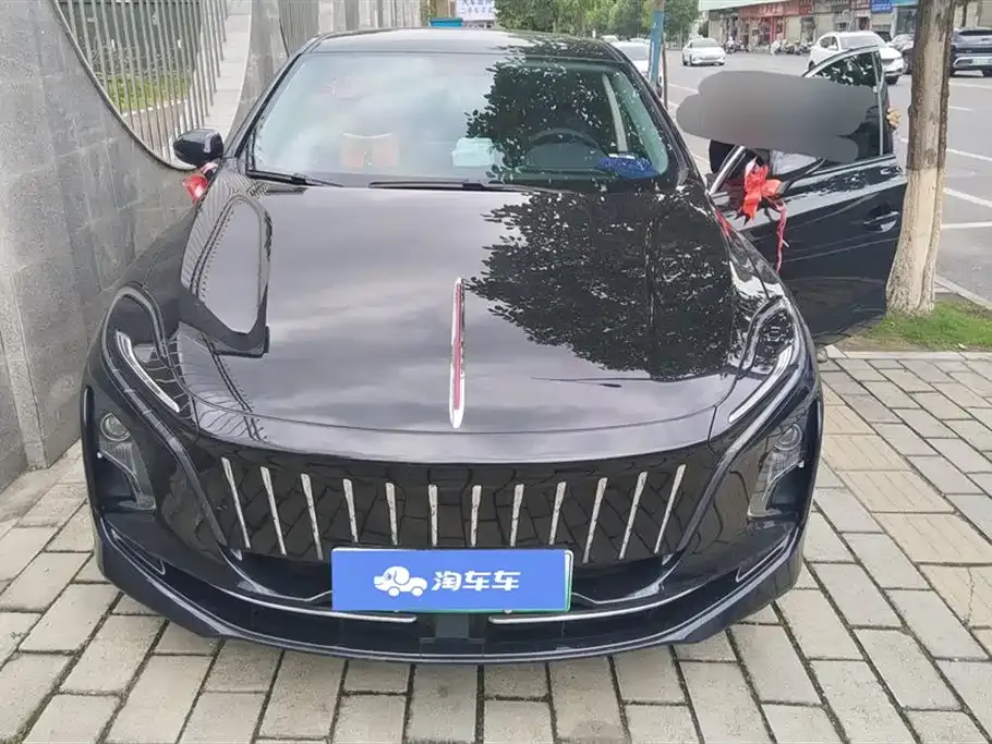Hongqi E-QM5 — фото 6