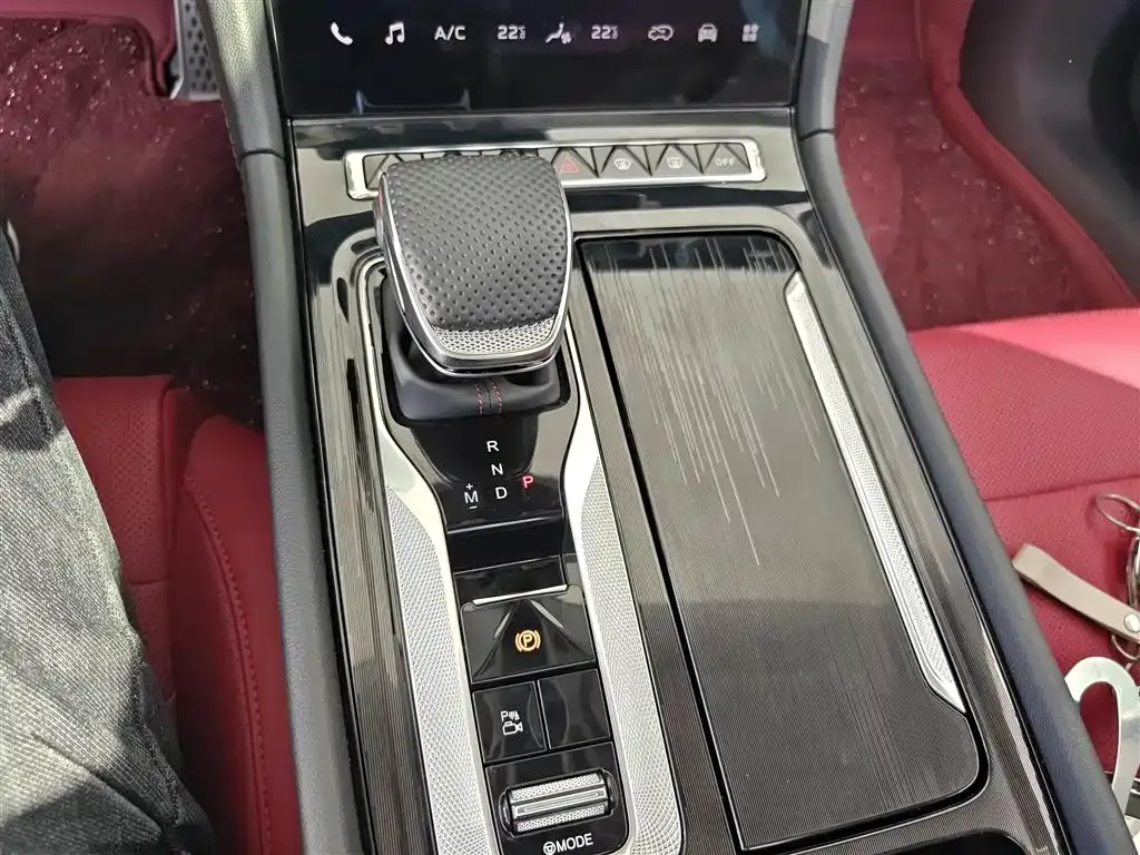 Hongqi H6 2025 из CN, фото 9